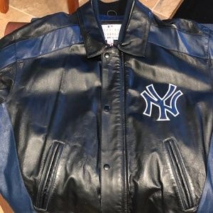 NY Yankees Leather fall/winter jacket by GIII